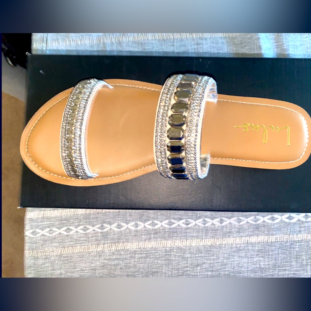 Lulus Sandals 🩴